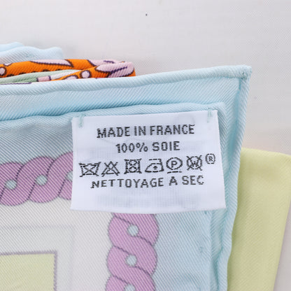 Hermes Carré 90 "LA BERLINE BAYADERE" Silk handkerchief in Pastel