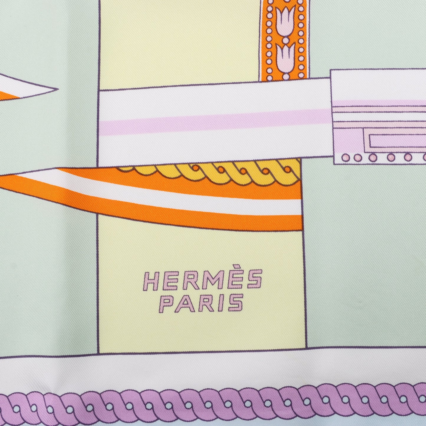 Hermes Carré 90 "LA BERLINE BAYADERE" Silk handkerchief in Pastel