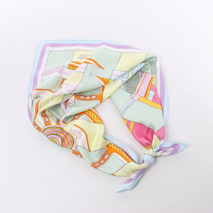 Hermes Carré 90 "LA BERLINE BAYADERE" Silk handkerchief in Pastel