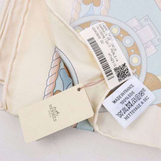 Hermes Carré 90 "HARNAIS DE COEUR" Mouchoir en soie multicolore