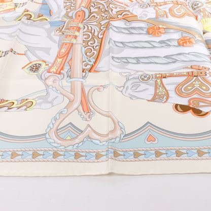 Hermes Carré 90 „HARNAIS DE COEUR“ Seidentaschentuch in Mehrfarbig