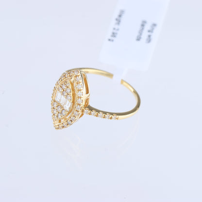 Non Signe / Unsigned 18k Yellow GOLD RING with diamonds