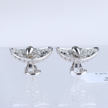 Boucles d'oreilles en diamant noir non signé K18WG 10,6 g, 2,45 ct