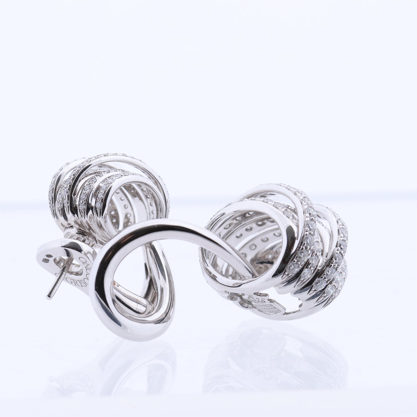 Boucles d'oreilles en or blanc et diamants De Grisogono