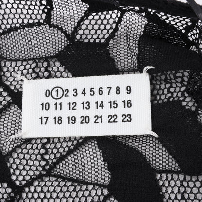 Blazer noir Maison Margiela avec superposition de dentelle, taille 40