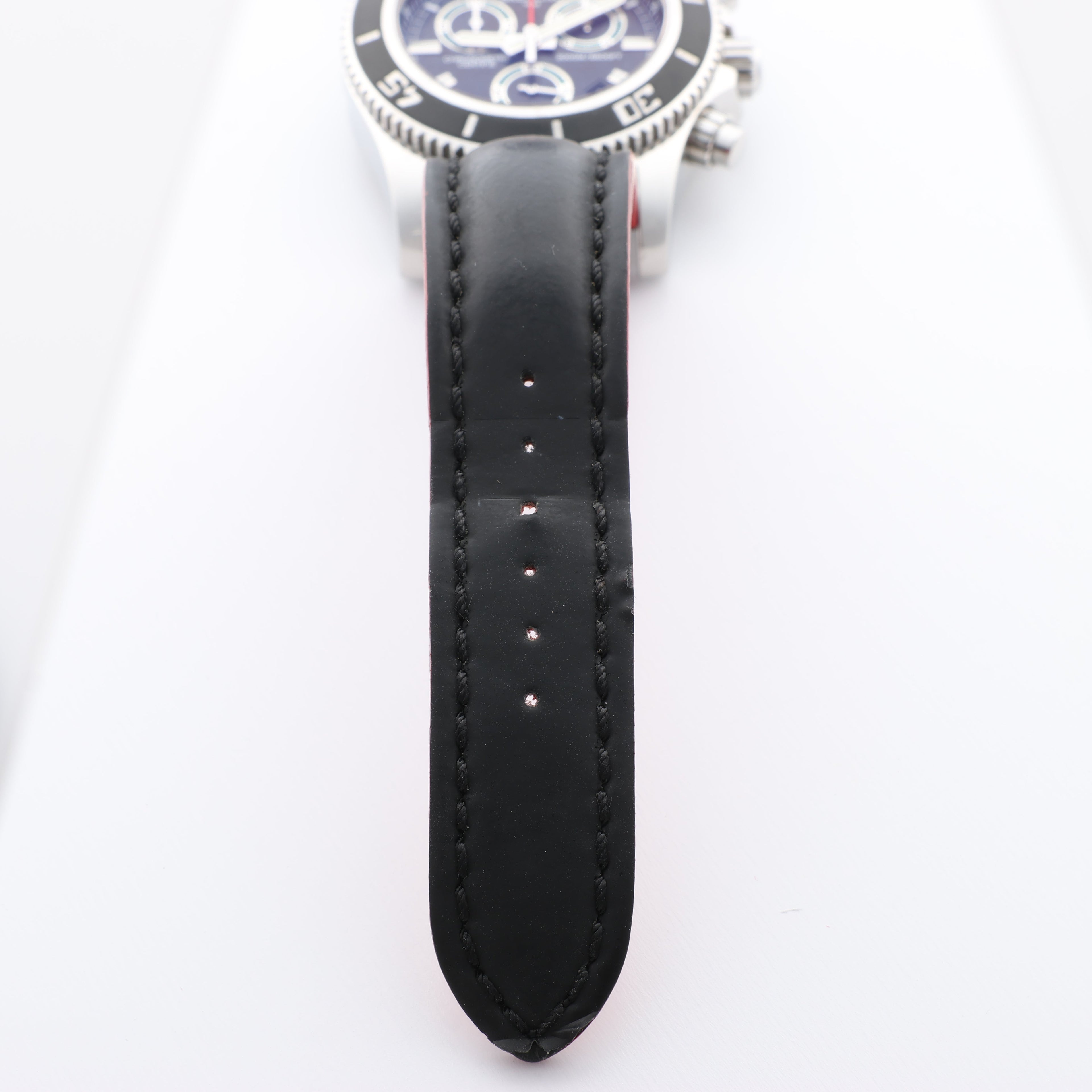 Breitling Superocean A73310 1322371 SS & Rubber QZ Black Dial Watch