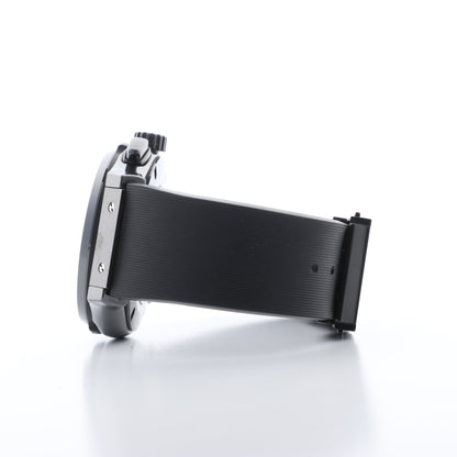 Montre Hublot Classic Fusion Black Magic 521.CM.1171.RX 1417718 Ti &amp; CE &amp; caoutchouc AT Cadran Noir