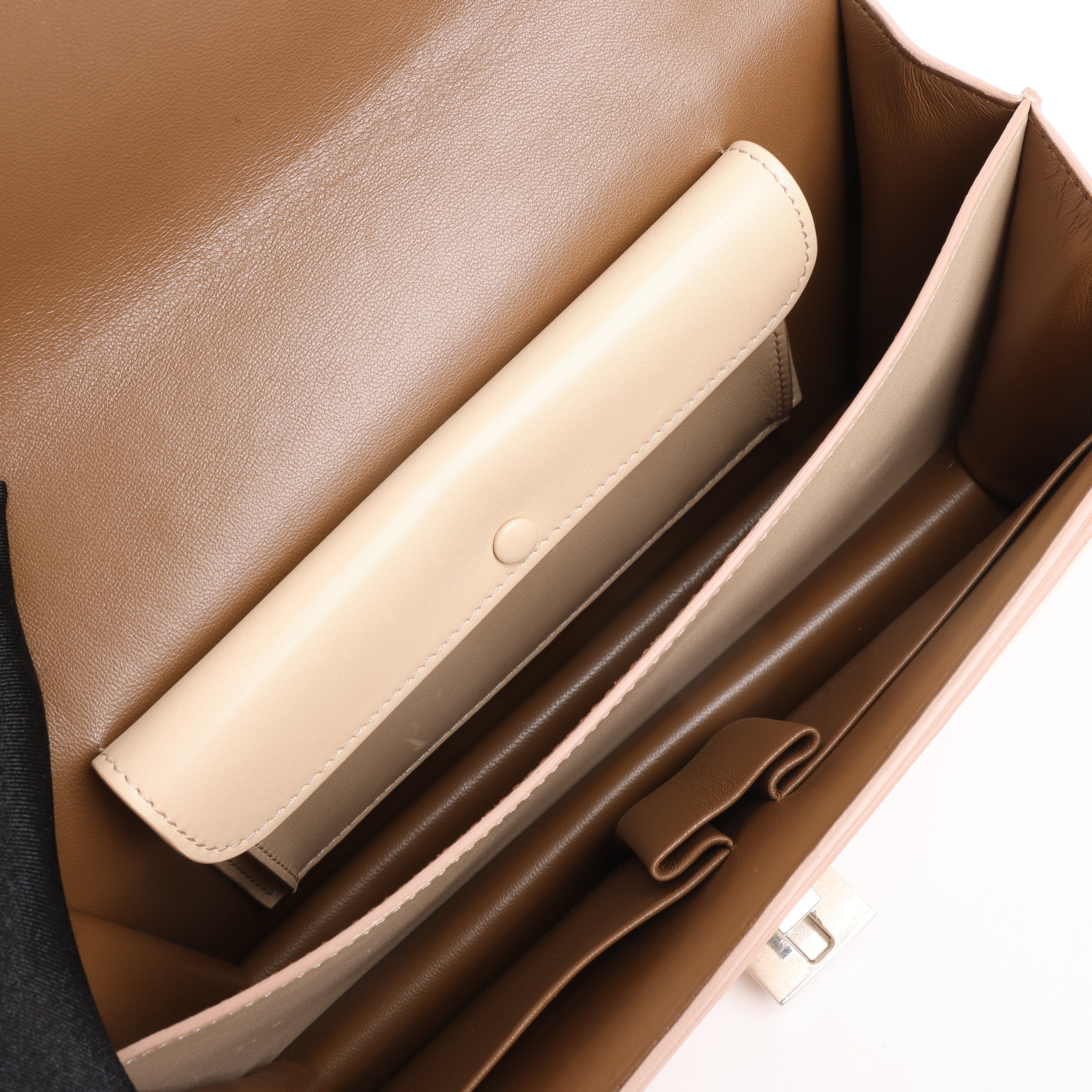 Celine Case Flap Leather Chain Shoulder Bag in Beige
