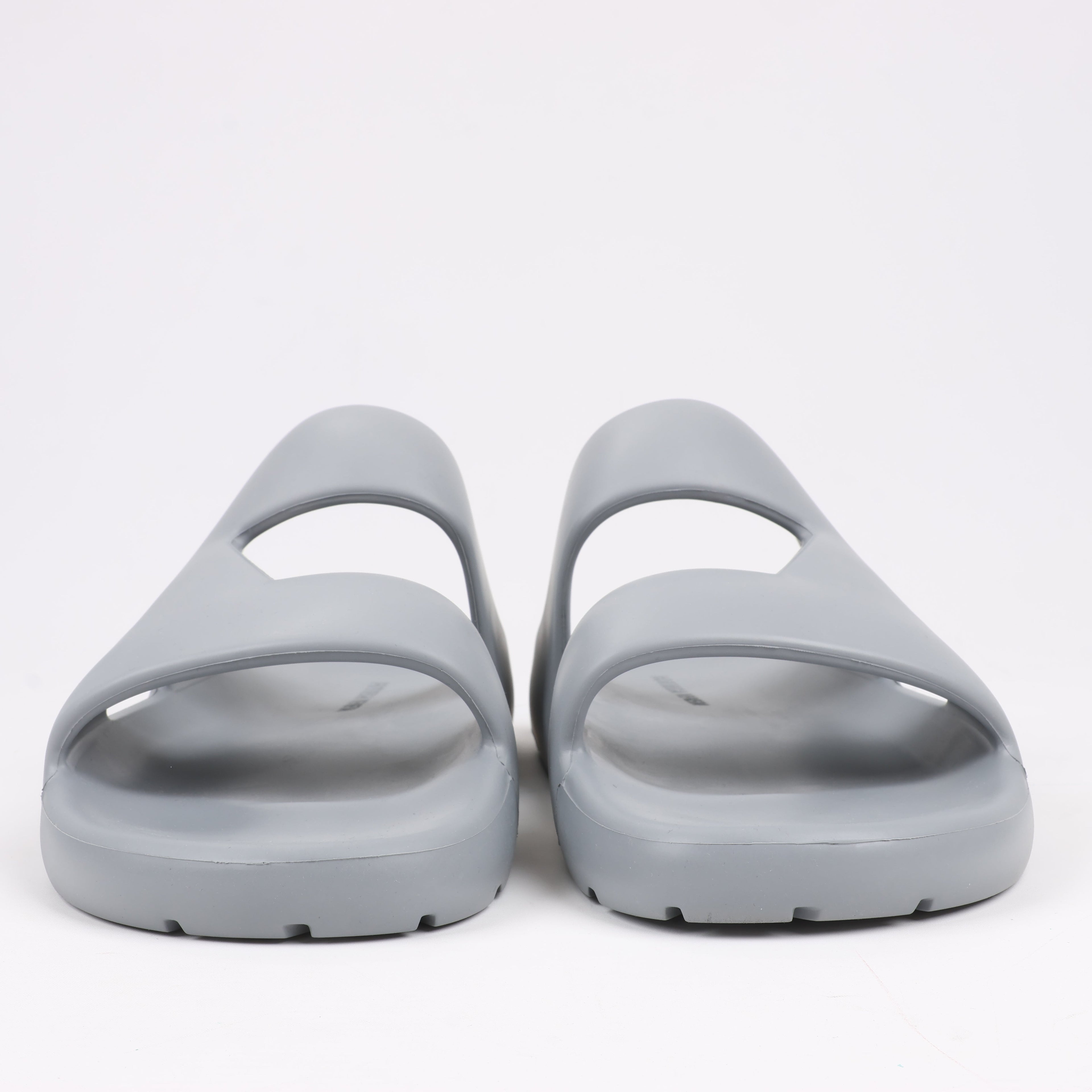 Bottega Veneta Rubber Band Sandals in Grey, Size 43 EU