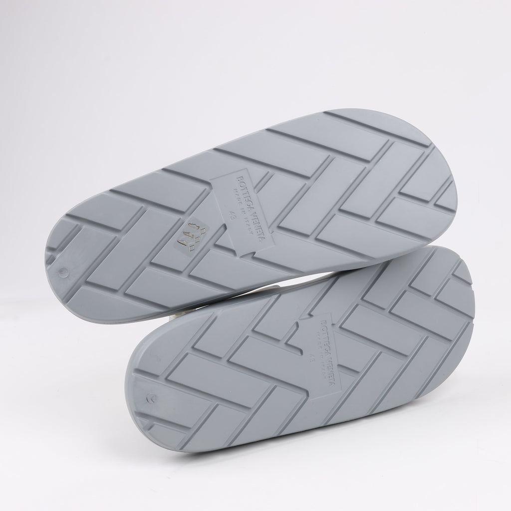 Bottega Veneta Rubber Band Sandals in Grey, Size 43 EU
