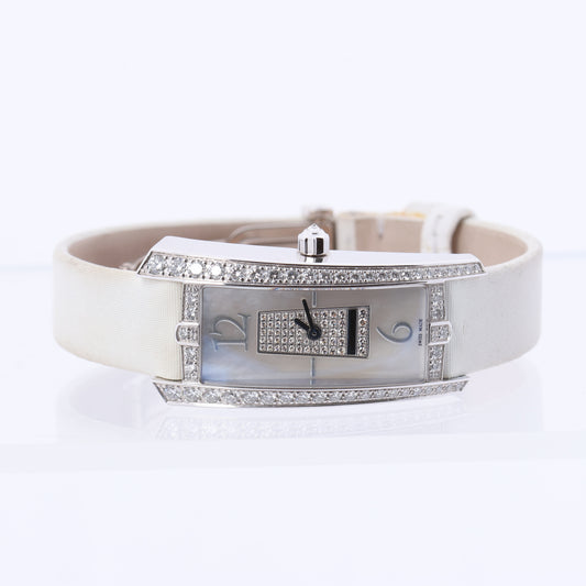 Montre Harry Winston Avenue Traffic AVTQHM21WW002 en cuir de crocodile x WG QZ avec cadran en nacre