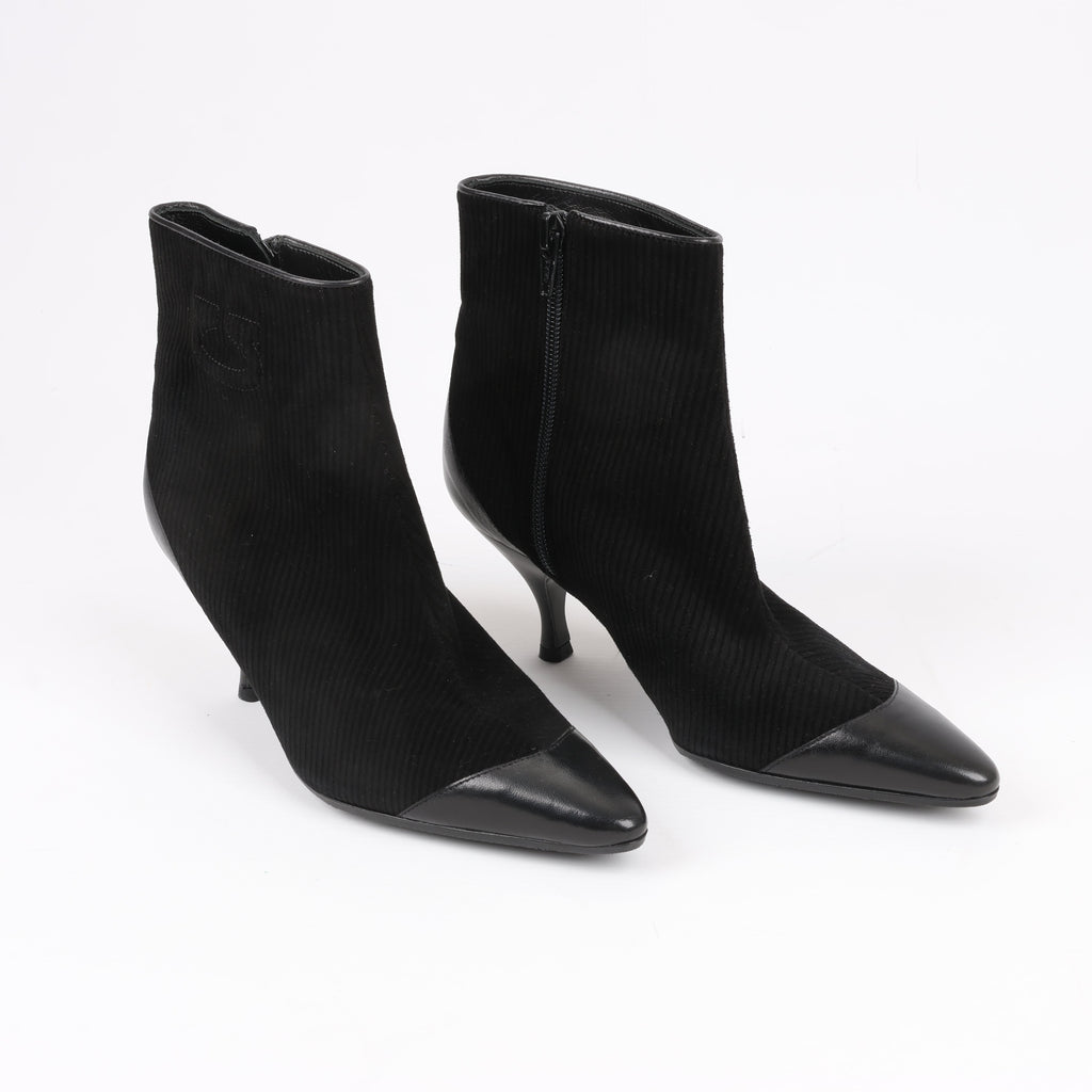 Salvatore Ferragamo Gancini Leather & Suede Ankle Boots in Black, Size 4.5 US