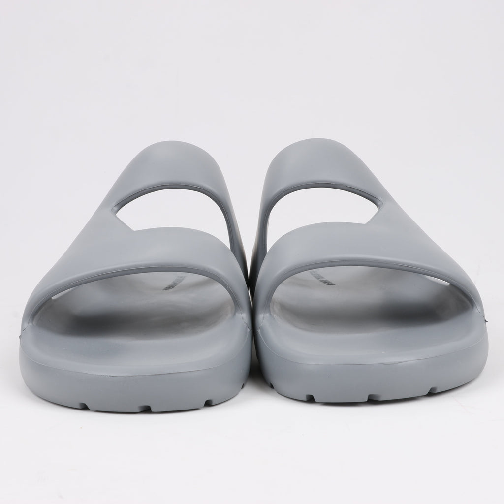 Bottega Veneta Rubber Band Sandals in Grey, Size 43 EU