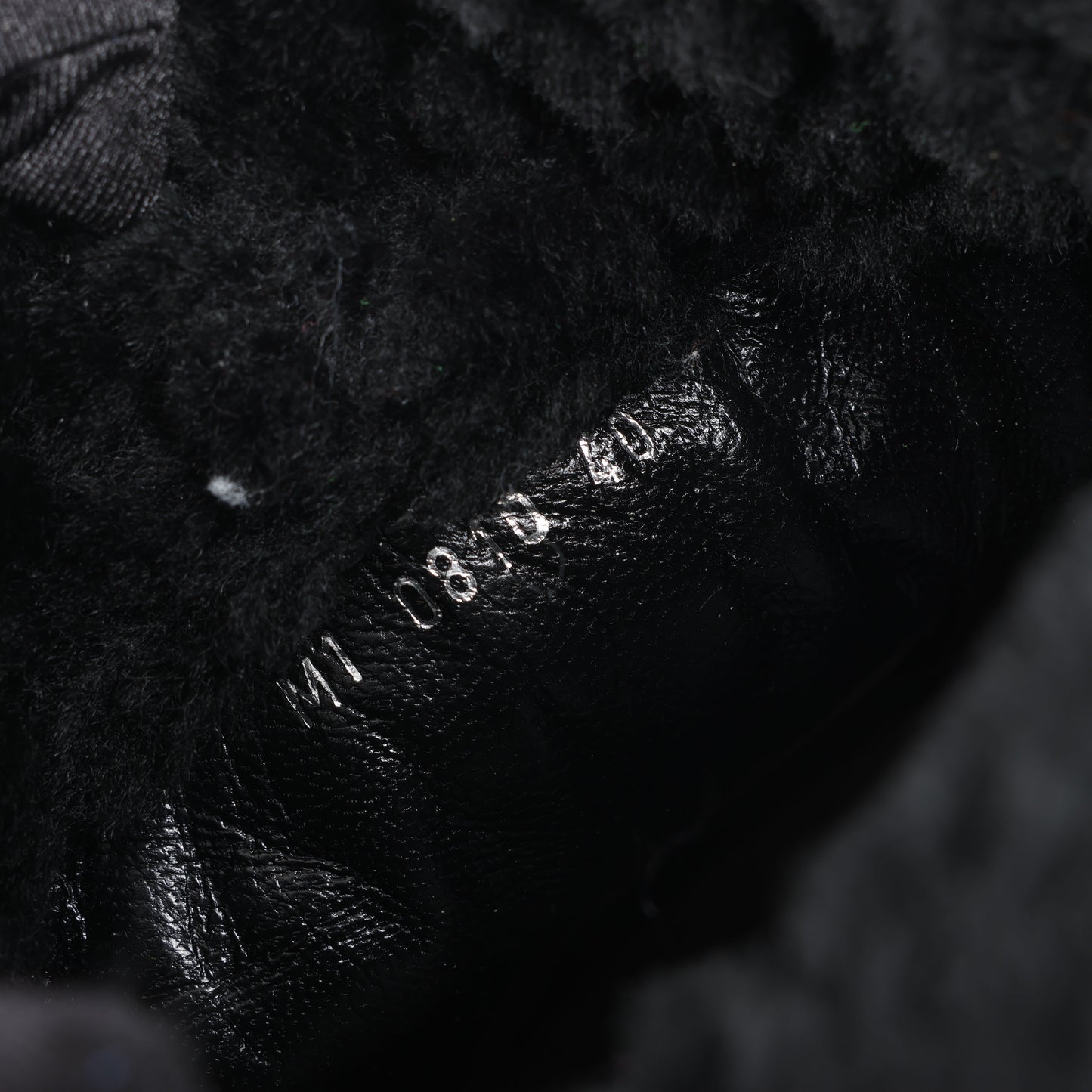 Dior – Cannage-Stiefel aus schwarzem Leder mit Stulpen aus Eispelz, Größe 40 EU