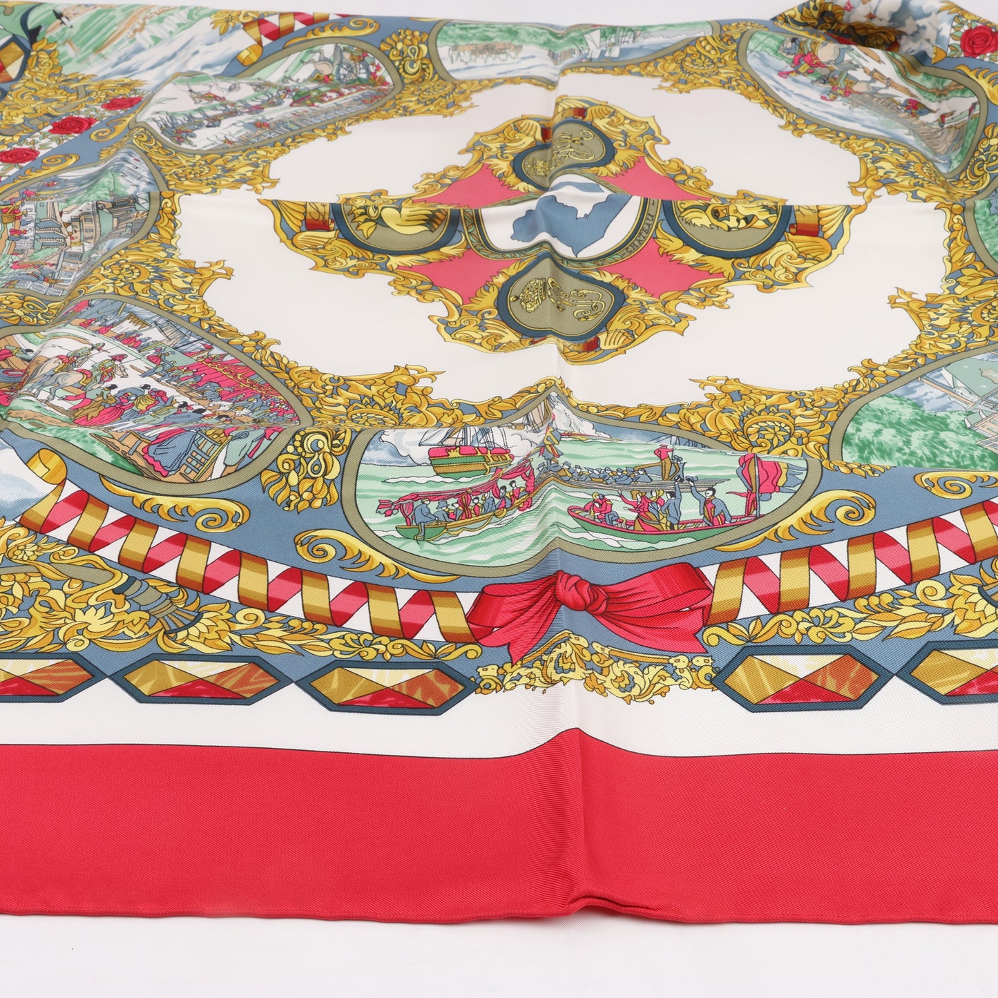 Hermès Carré 90 "L’ENTENTE CORDIALE" Silk handkerchief in Red