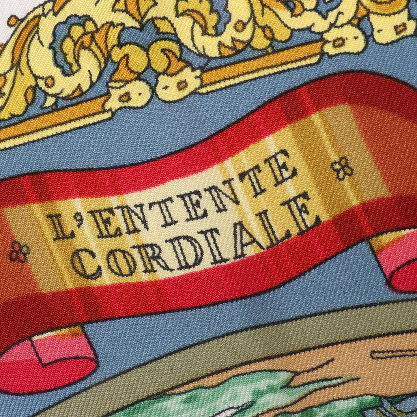 Hermès Carré 90 "L’ENTENTE CORDIALE" Silk handkerchief in Red