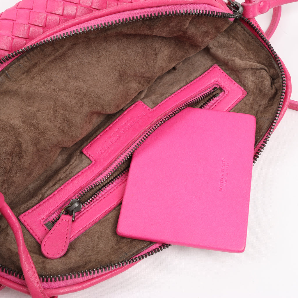 Bottega Veneta Intrecciato Nodini Crossbody Bag in Pink