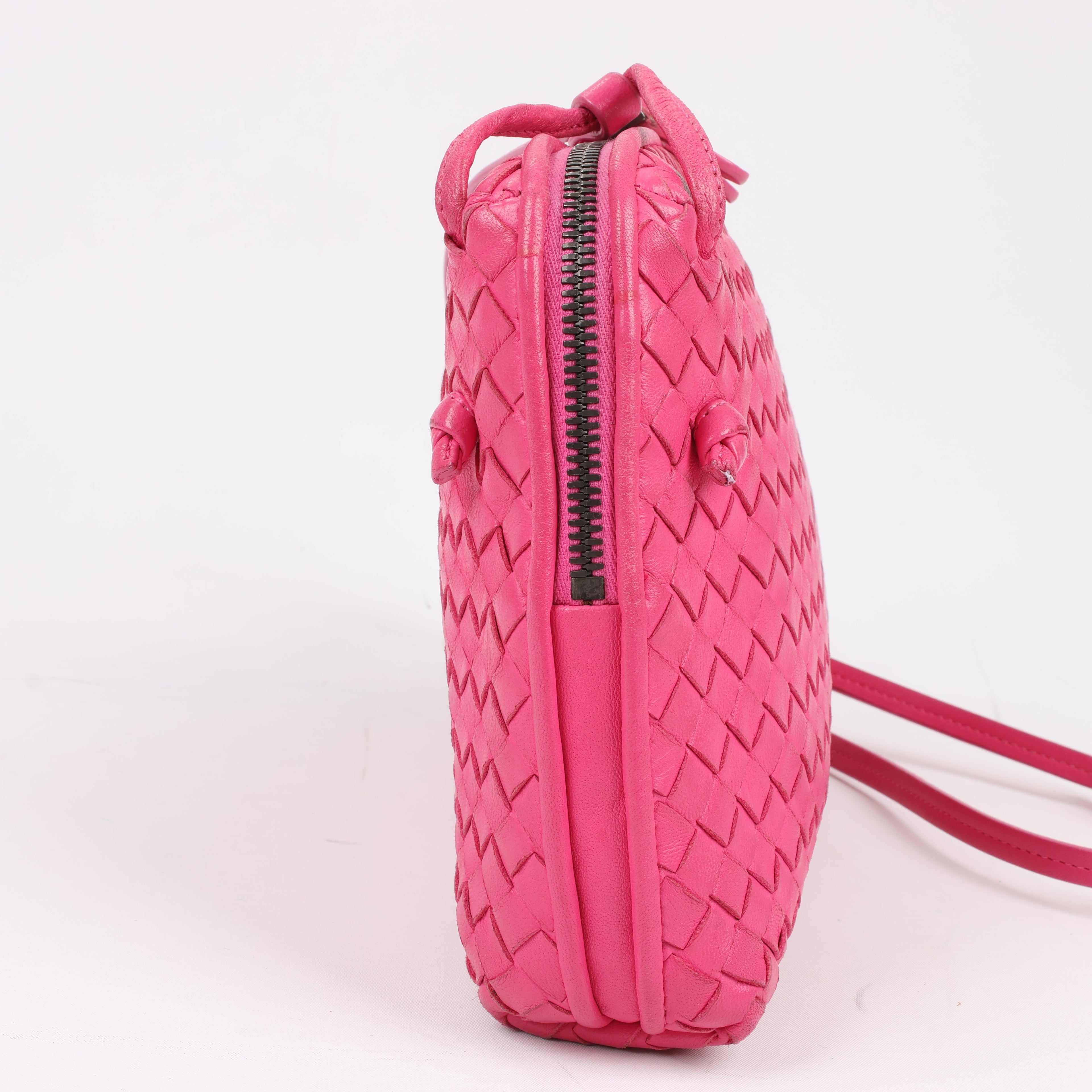 Bottega Veneta Intrecciato Nodini Crossbody Bag in Pink