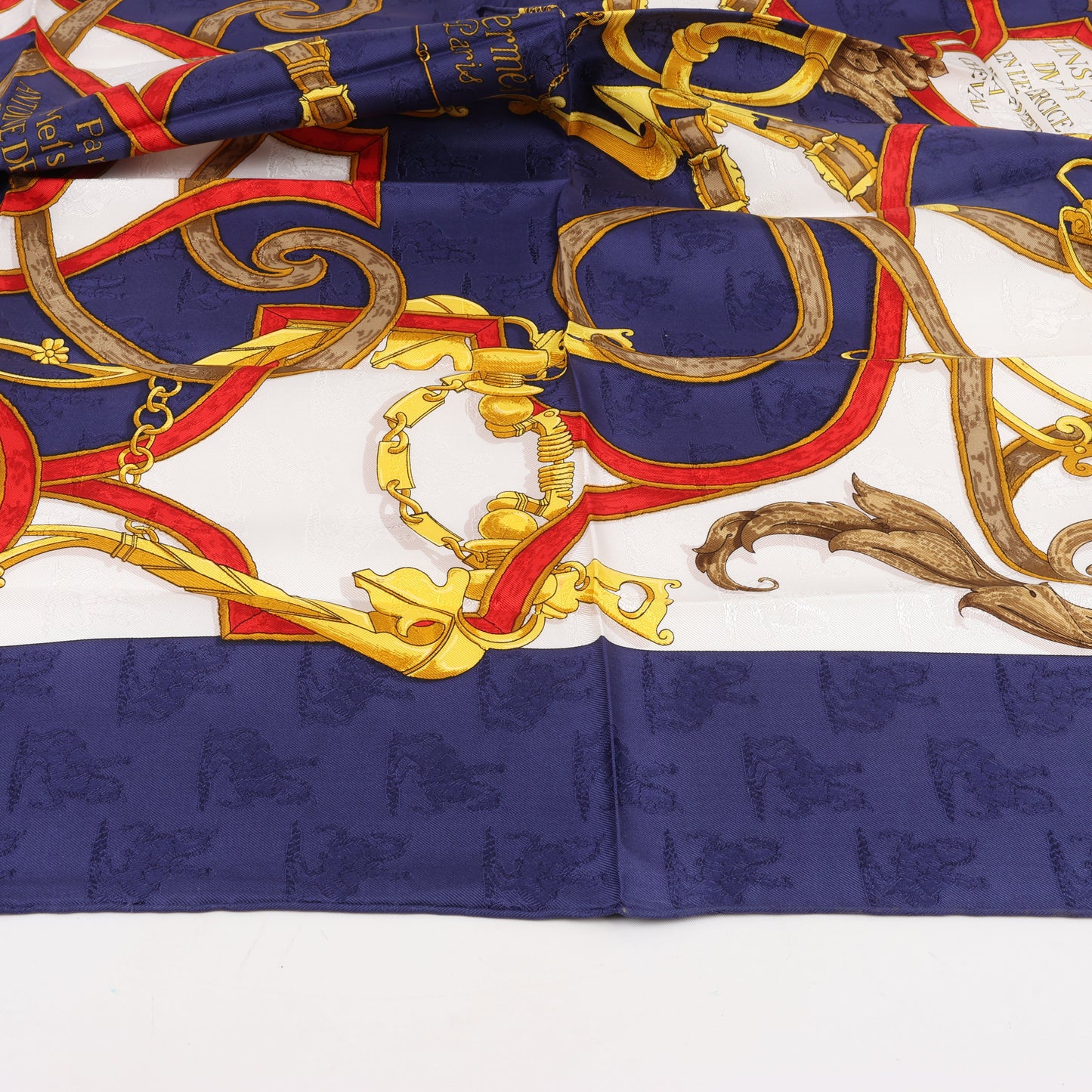 Hermès Carré 90 " L’INSTRVCTION DV ROY" Silk handkerchief in Navy Blue