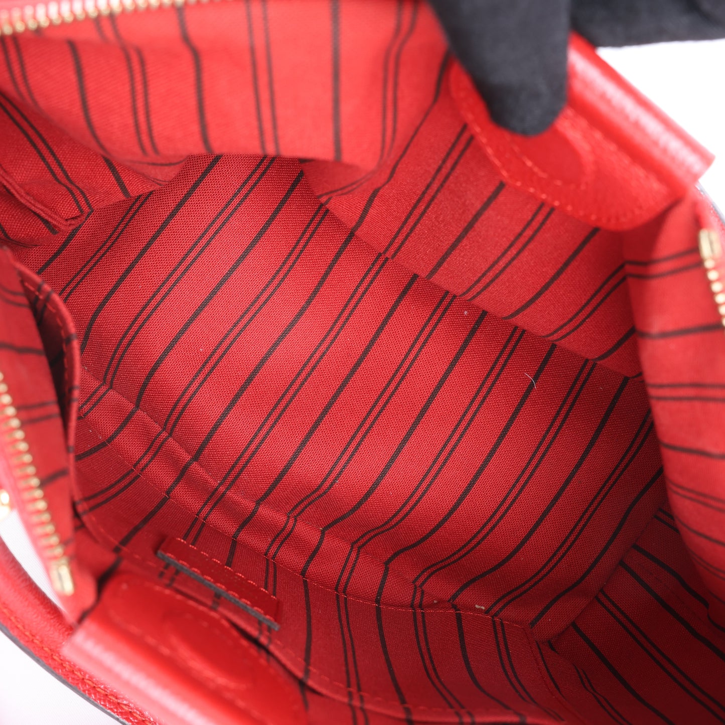 Louis Vuitton Monogram Empreinte Mazarine PM Sac à main en cerise M50638