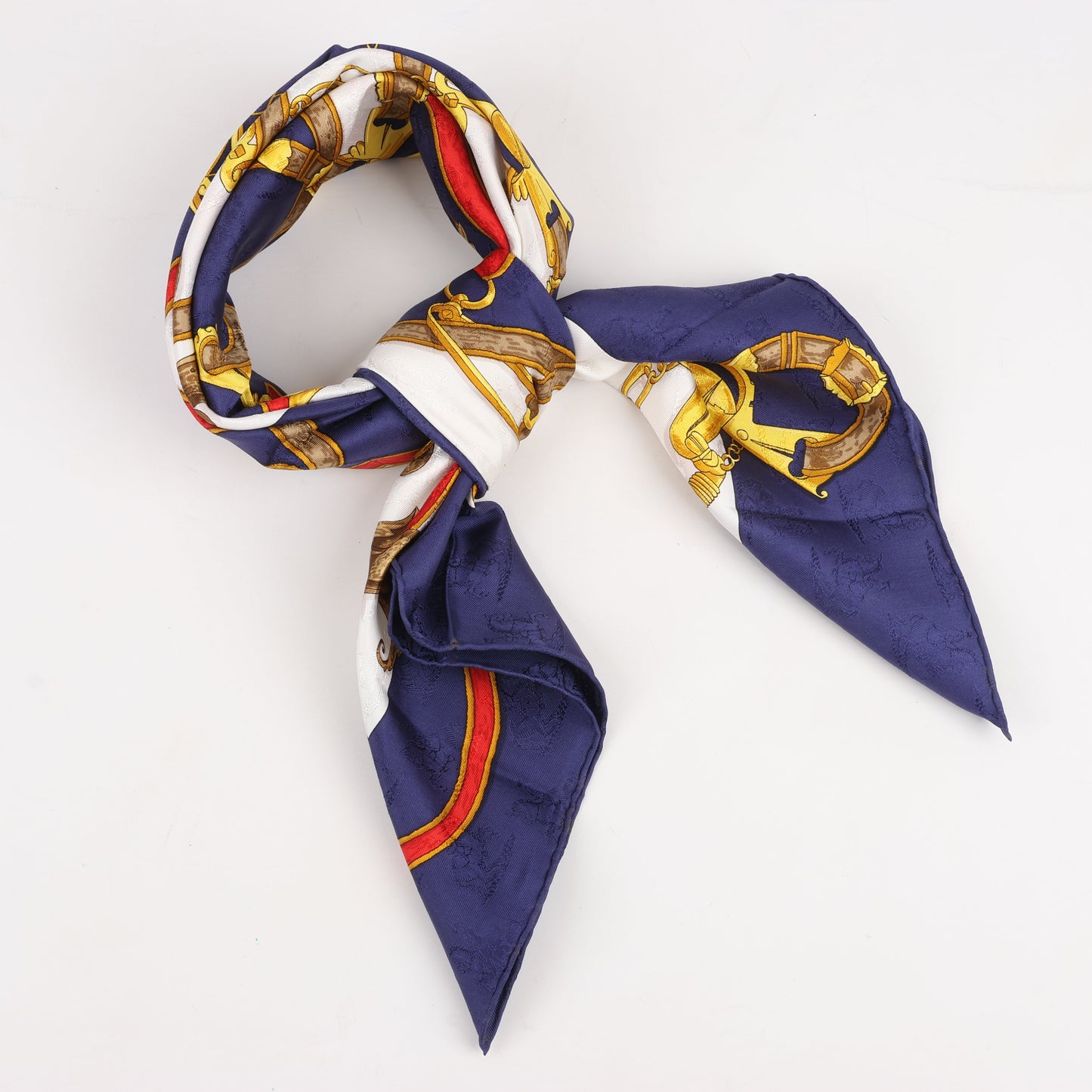 Hermès Carré 90 " L’INSTRVCTION DV ROY" Silk handkerchief in Navy Blue