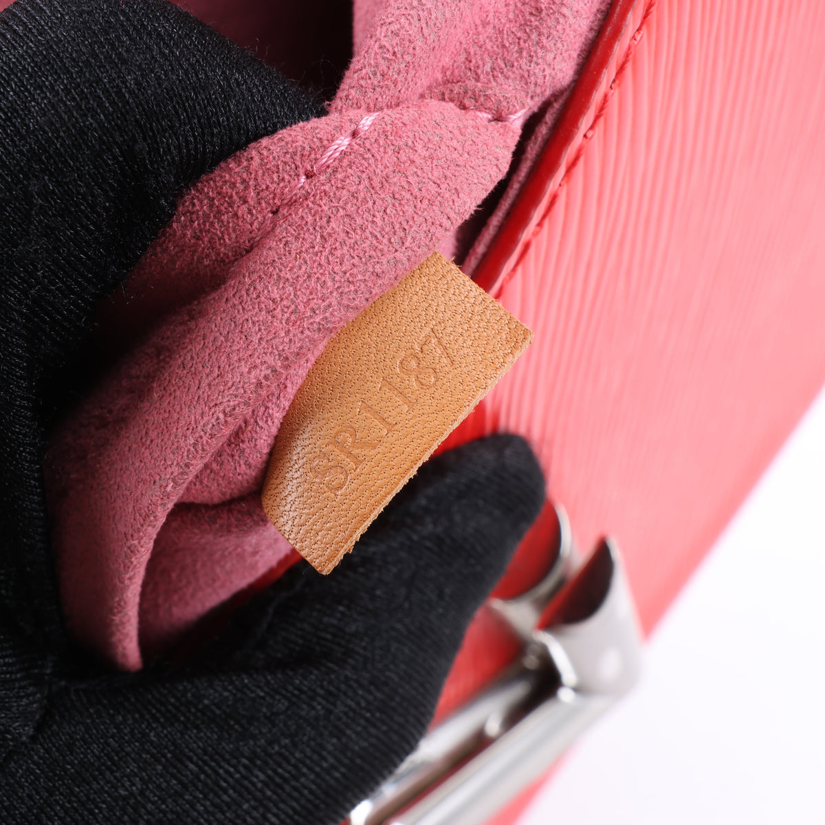 Louis Vuitton Epi Leather Twist Shoulder Bag MM in Red M50523