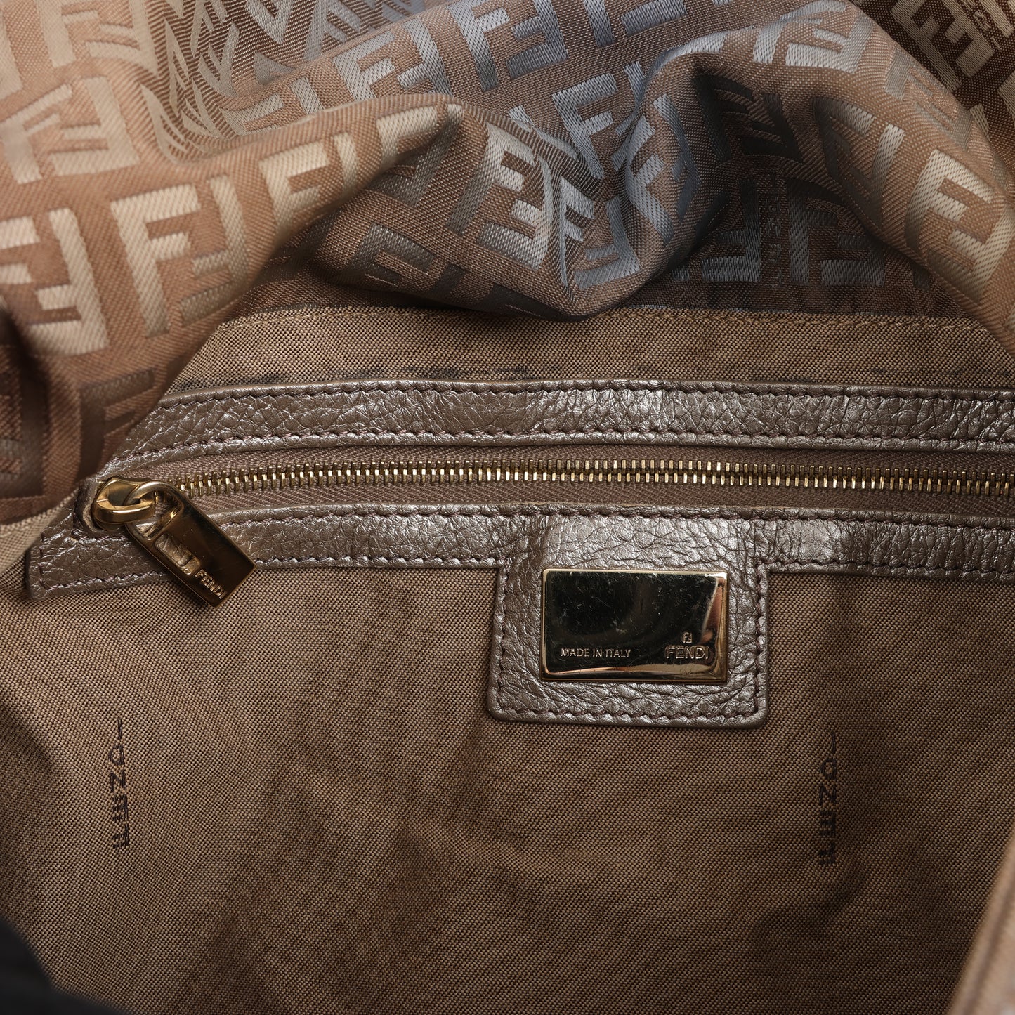 FENDI Zucchino Mamma Baguette Canvas & Leather One Shoulder bag in Brown 8BR001
