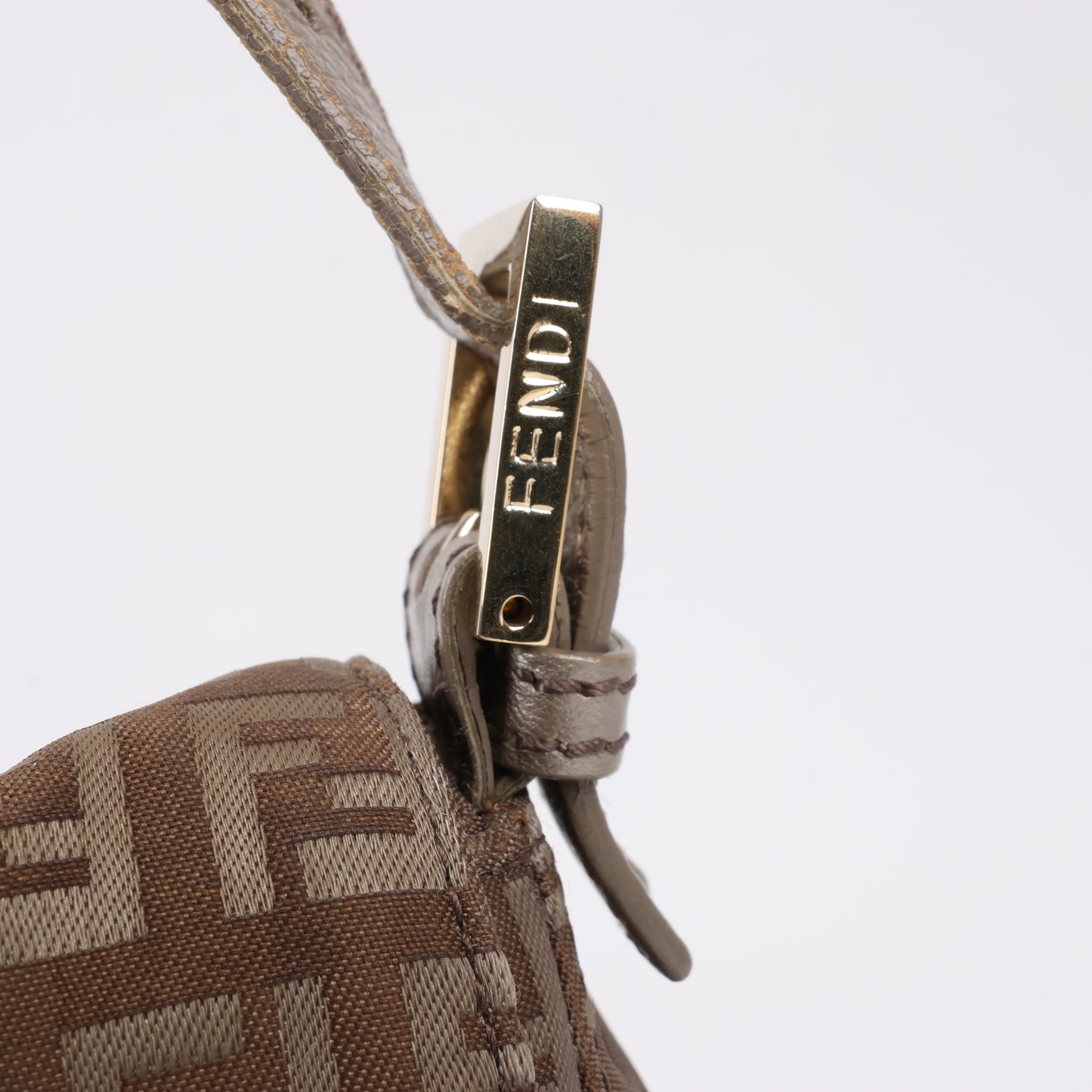 FENDI Zucchino Mamma Baguette Canvas & Leather One Shoulder bag in Brown 8BR001