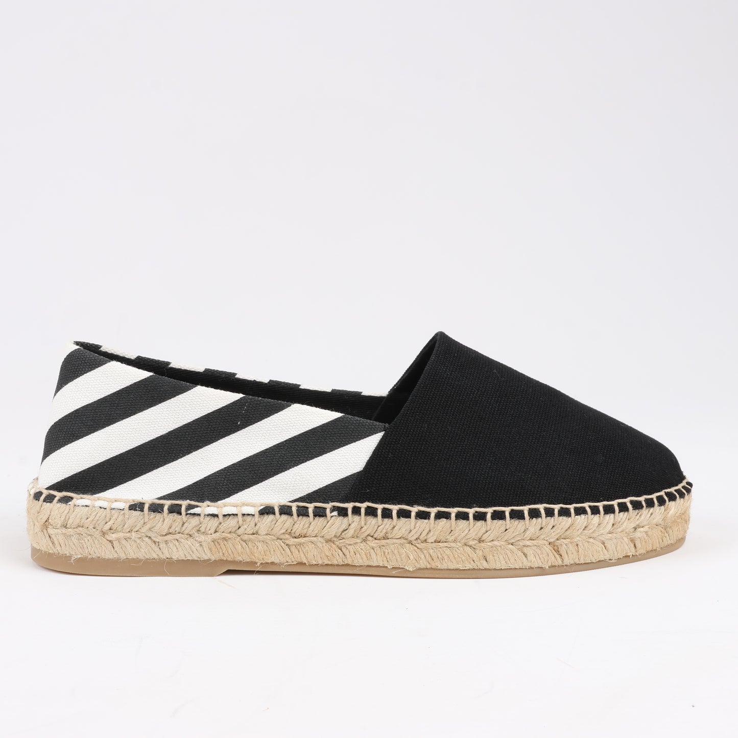 OFF-WHITE Stripes Flat Espadrilles in Schwarz-Weiß-Diagonalen, Größe 37 EU