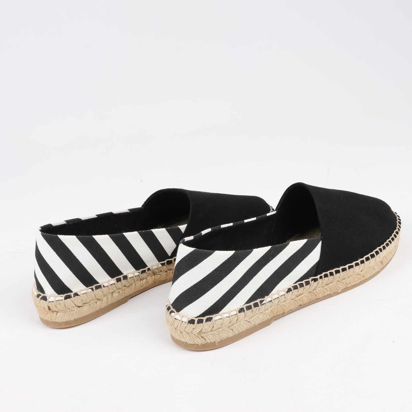 OFF-WHITE Stripes Flat Espadrilles in Schwarz-Weiß-Diagonalen, Größe 37 EU