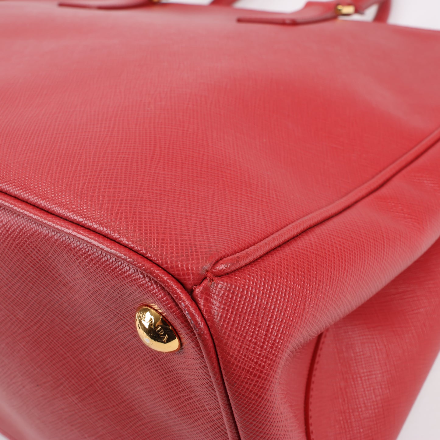Prada Galleria Saffiano Lux Leather Handbag in Red