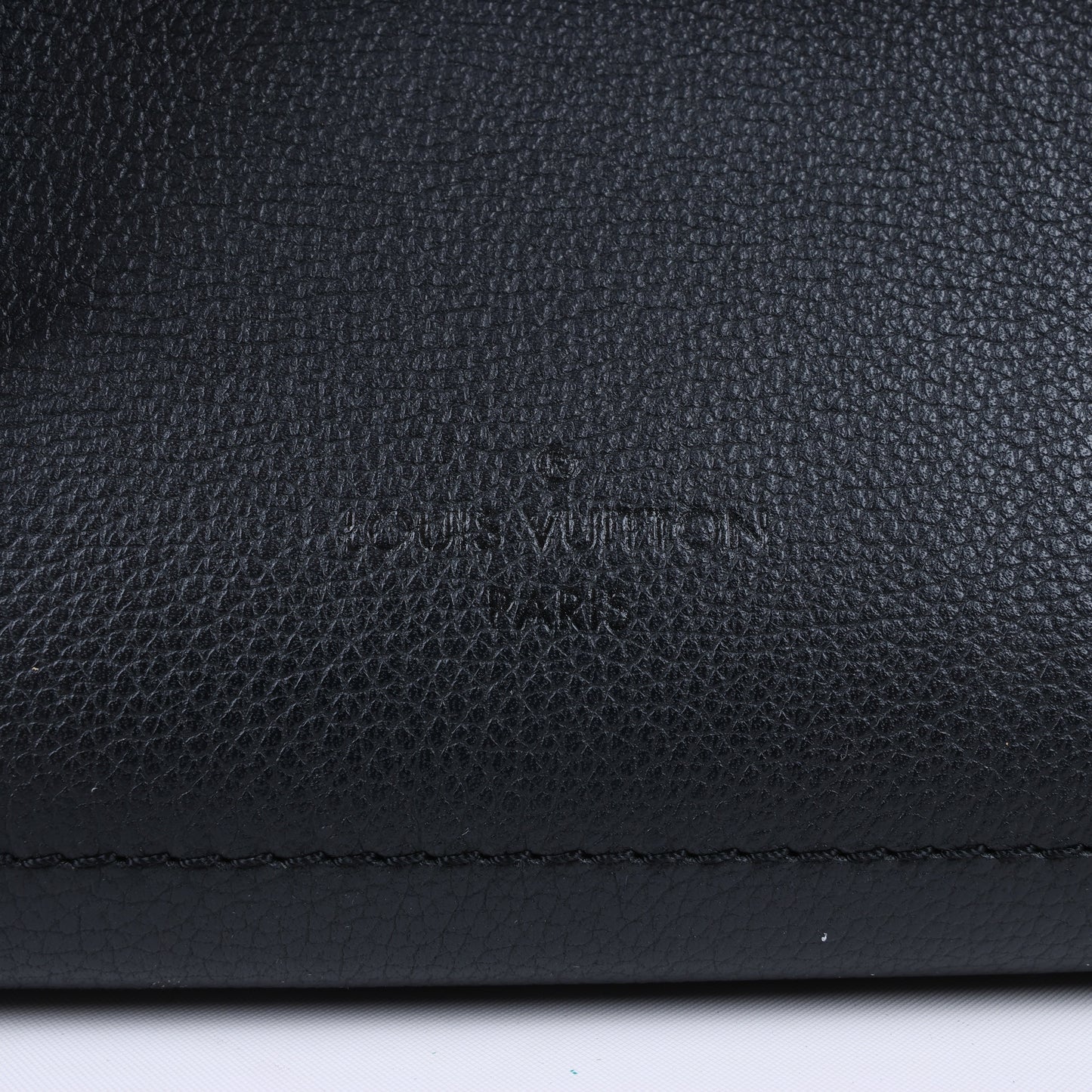 Louis Vuitton LV Logo LockMe Ever BB 2Way Shoulder Bag M53937