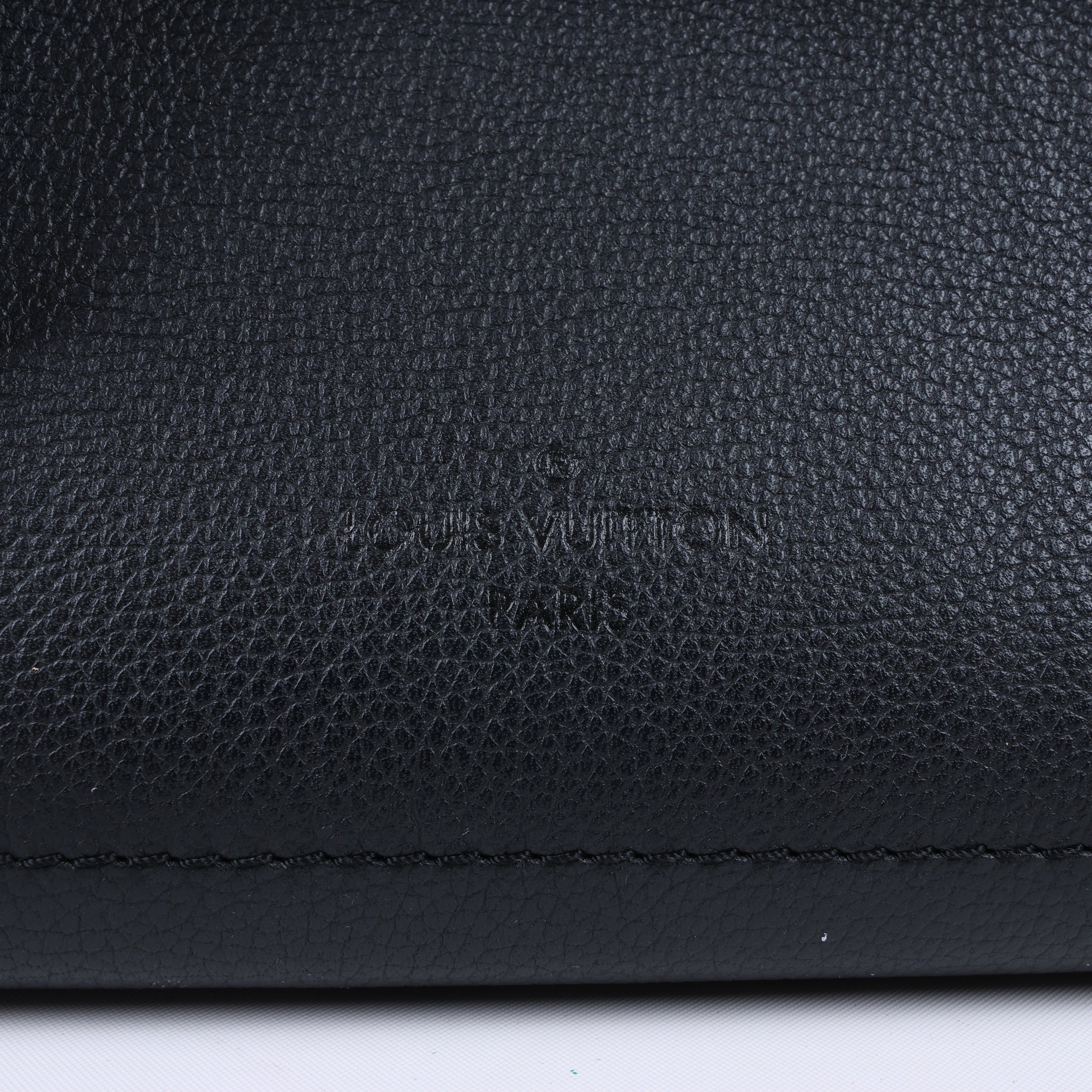 Louis Vuitton LV Logo LockMe Ever BB 2Way Shoulder Bag M53937