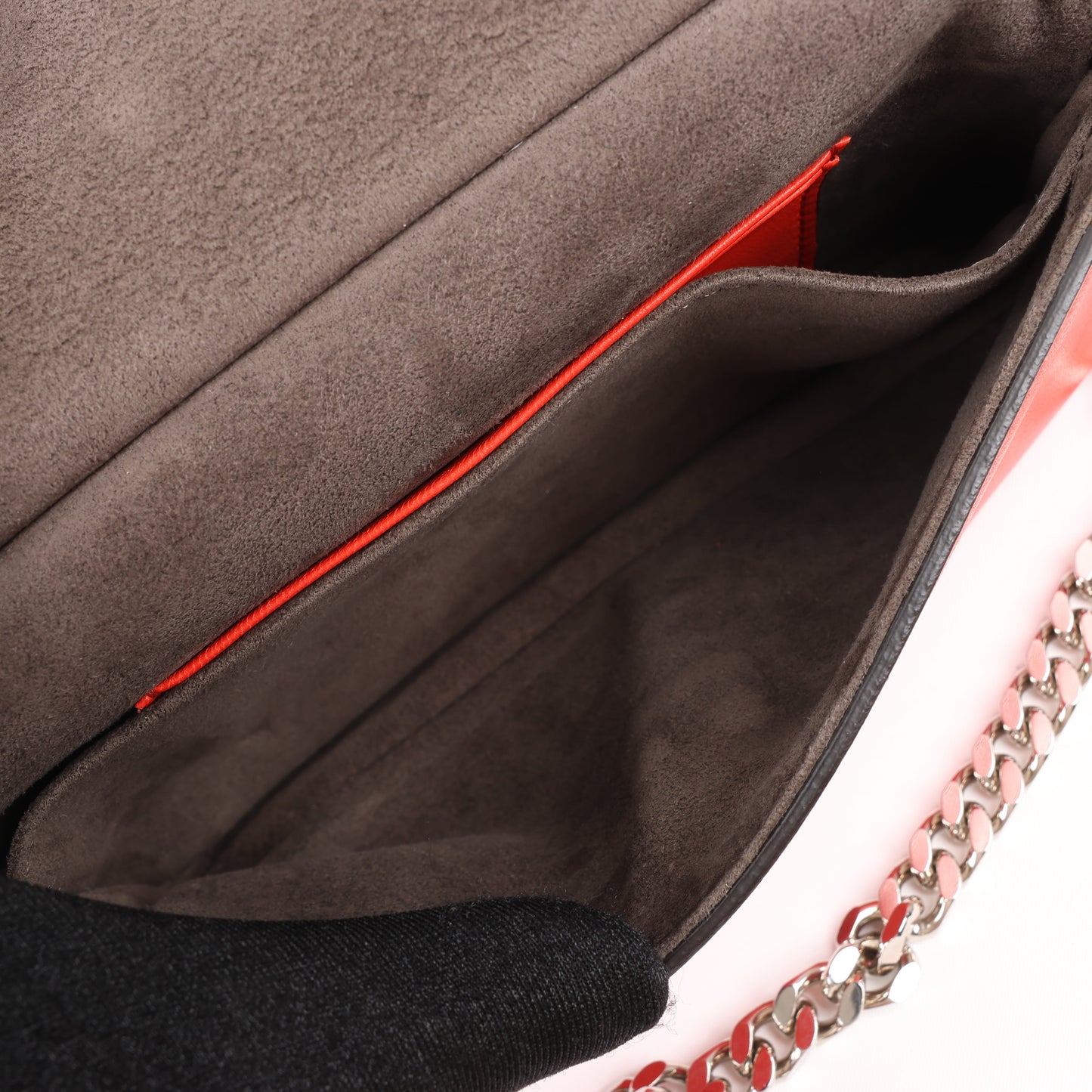 Sac à bandoulière en cuir FENDI Double Micro Baguette avec chaîne, rouge 8M0371