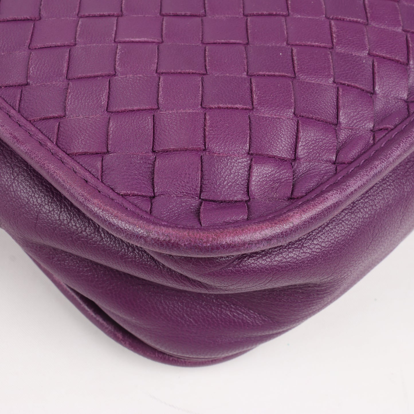 BOTTEGA VENETA Intrecciato Leather Shoulder Bag in Purple