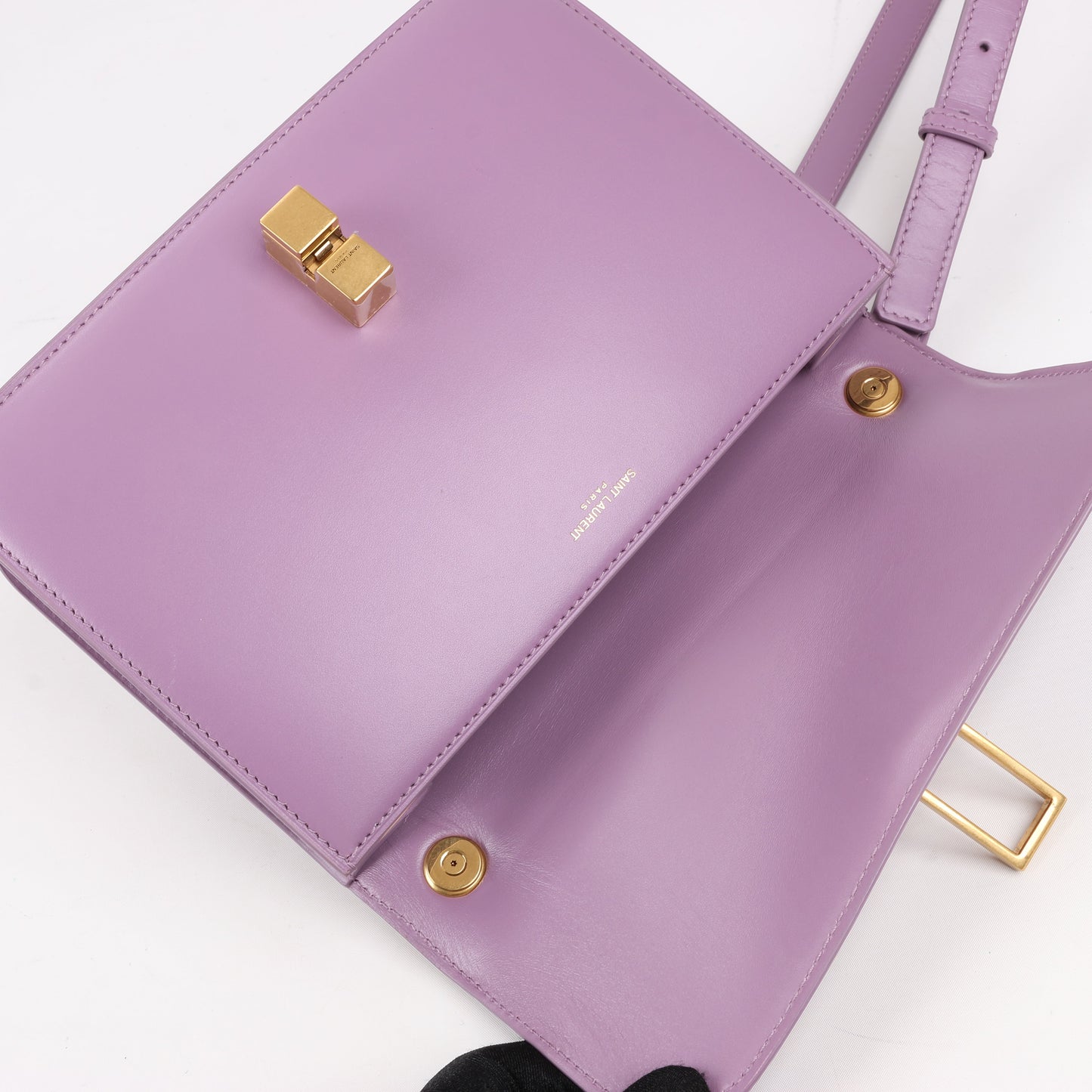 Saint Laurent Paris Carre Leather Shoulder bag in Purple