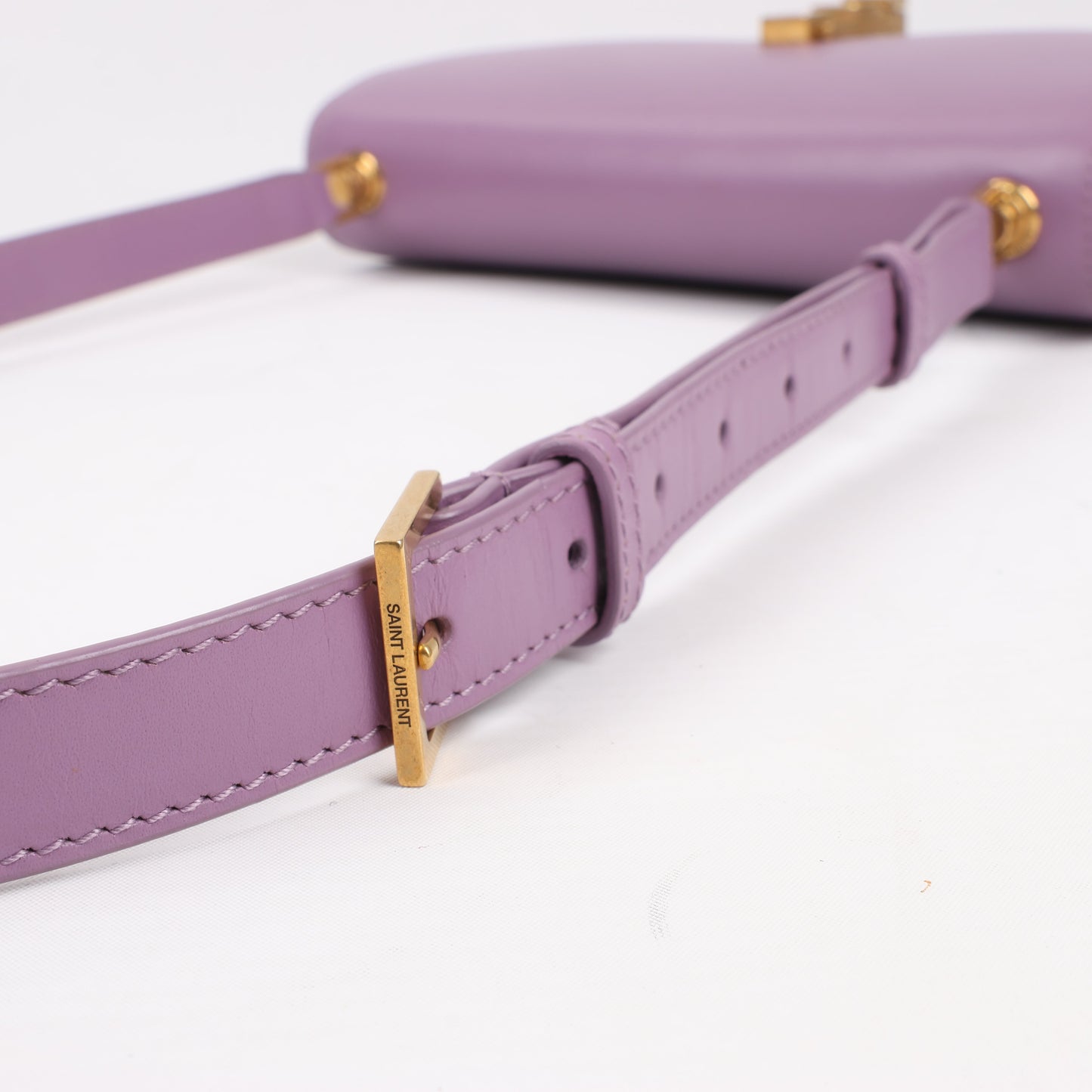 Saint Laurent Paris Carre Leather Shoulder bag in Purple