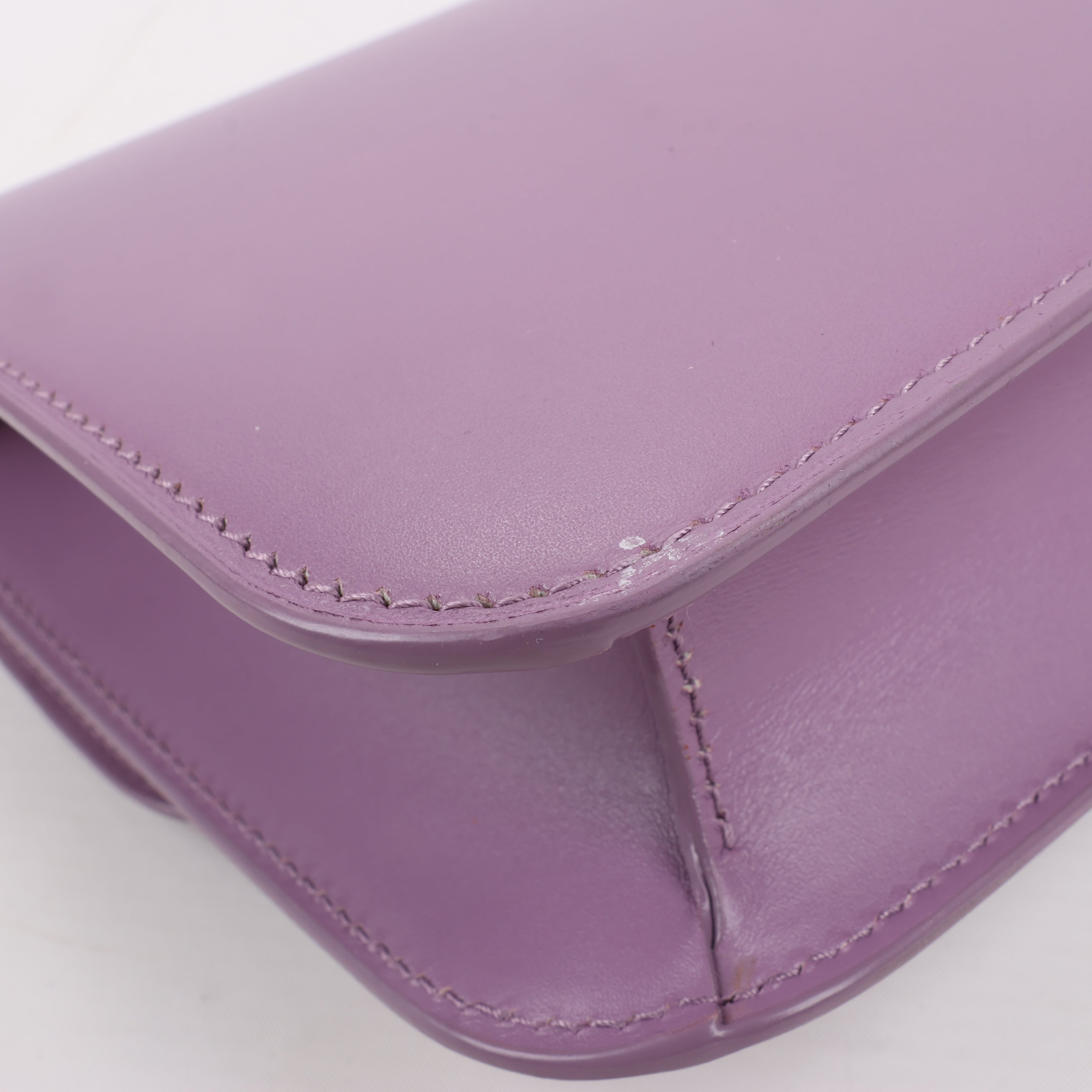 Saint Laurent Paris Carre Leather Shoulder bag in Purple