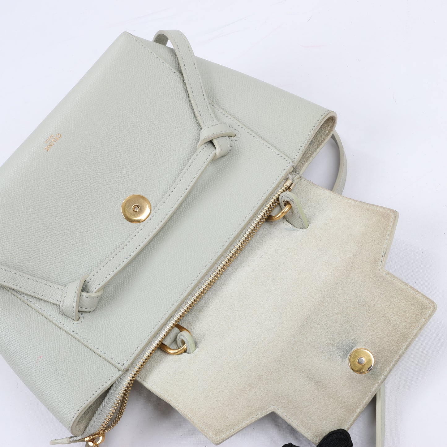 Sac ceinture CELINE Nano 2 voies en cuir de veau grainé, couleur menthe