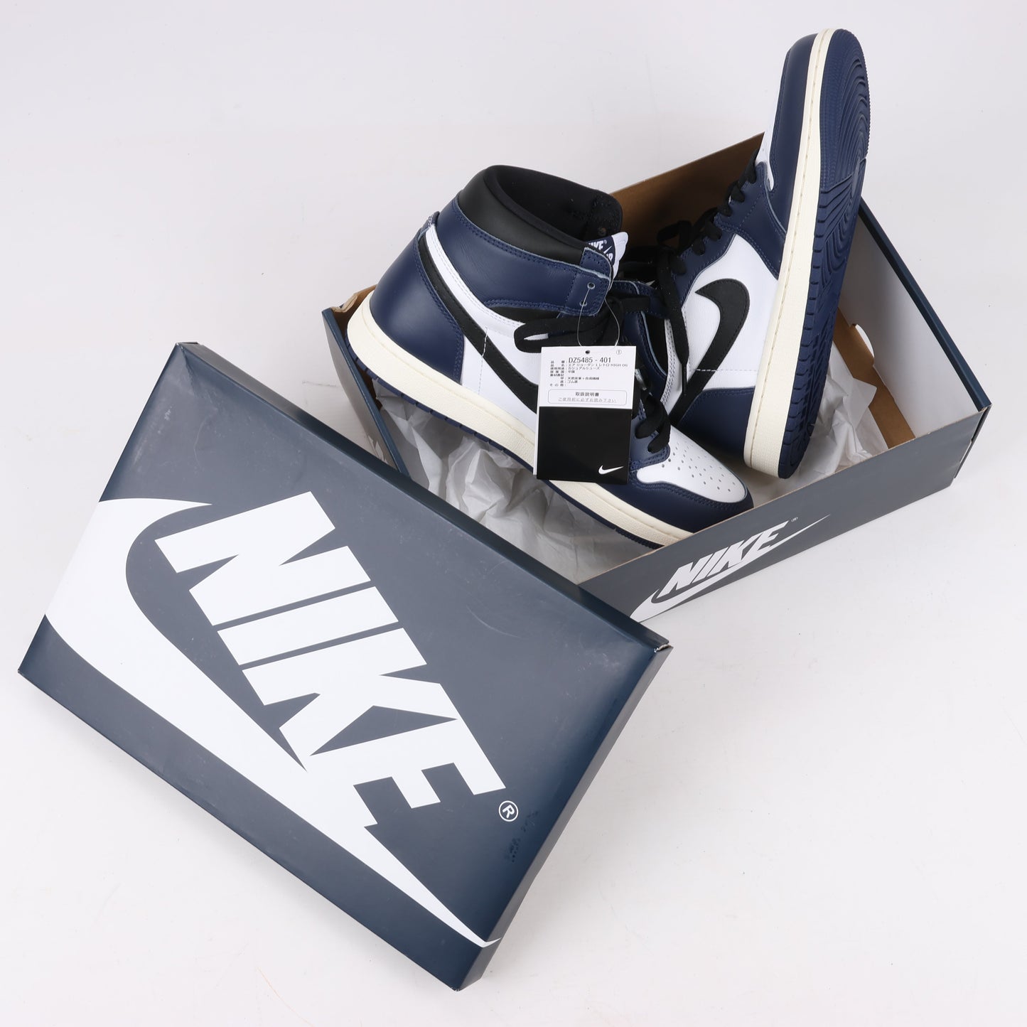 Nike Air Jordan Leather High-Top Sneakers in White x Navy DZ5485-401