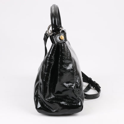 Fendi Peekaboo Patent Leather 2Way Handbag in Black 8BN211