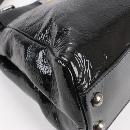 Fendi Peekaboo Patent Leather 2Way Handbag in Black 8BN211