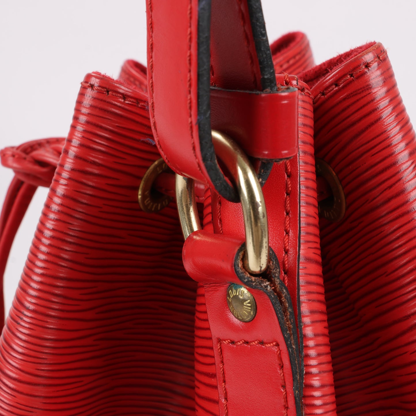LOUIS VUITTON Epi Leather Noe Shoulder Bag in Red