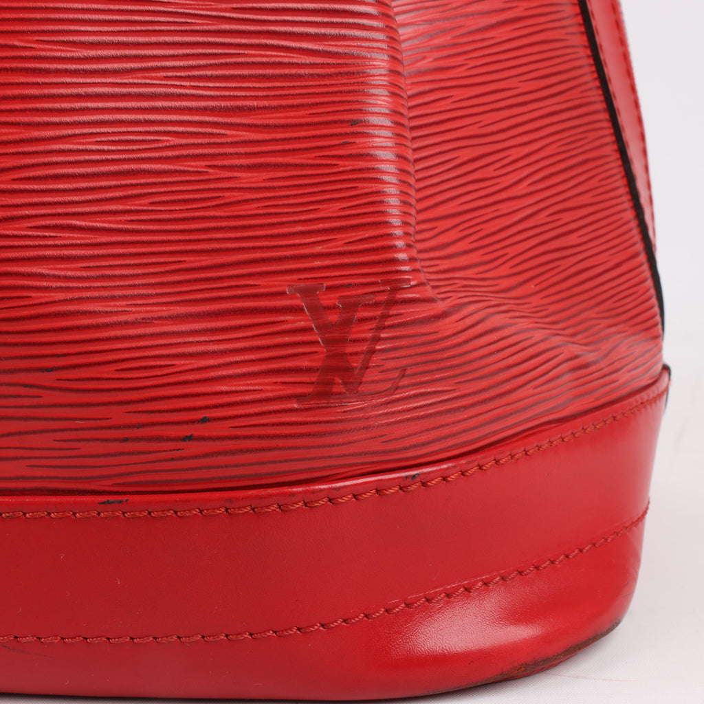 LOUIS VUITTON Epi Leather Noe Shoulder Bag in Red