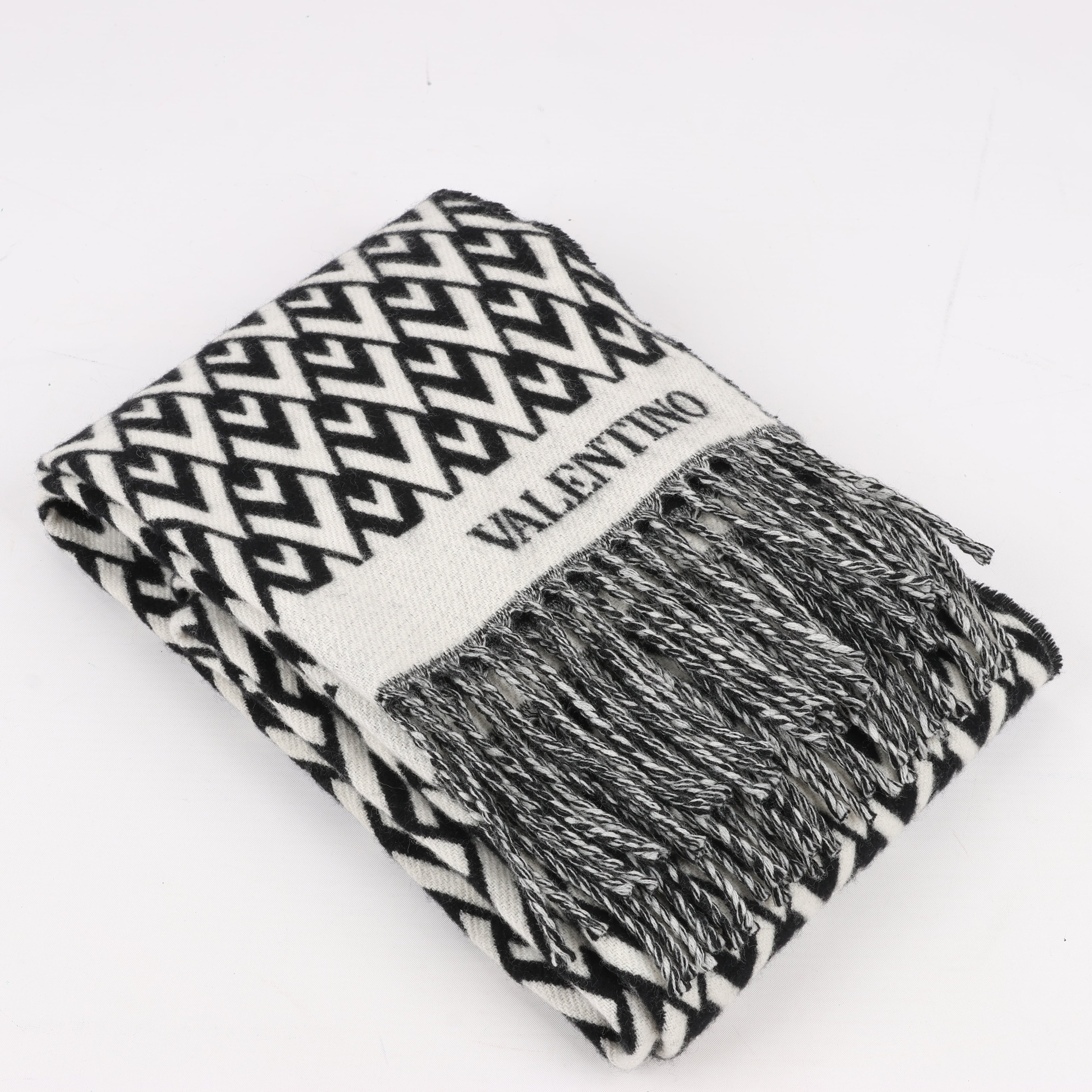 Valentino Garavani V logo Scarf Wool & Cashmere Black × White