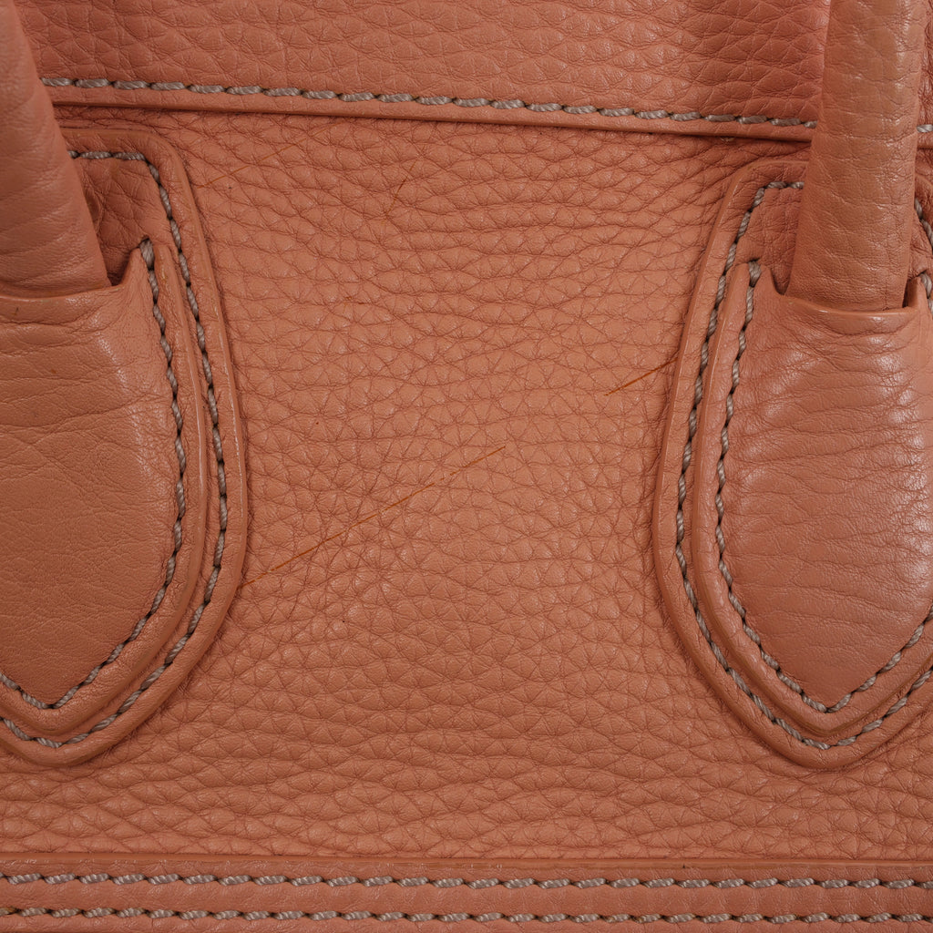 Bolso de mano Celine Luggage Micro Leather x Suede en negro y blanco