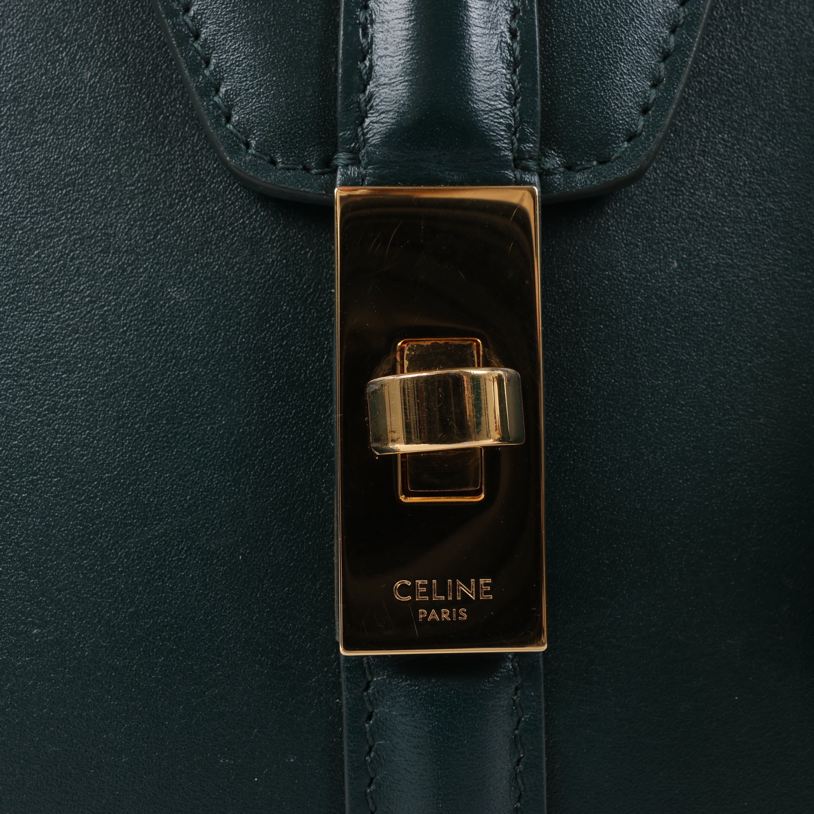 Celine Sac 16 Small Smooth Leather Handbag in Green
