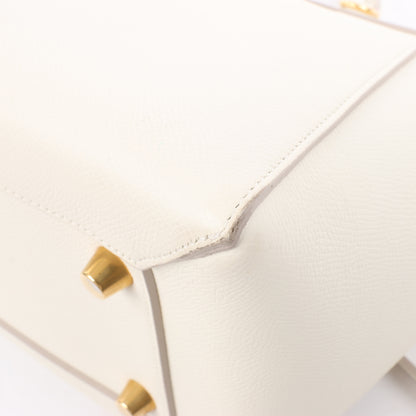 Sac ceinture CELINE Mini sac à main 2 voies en cuir de veau grainé blanc