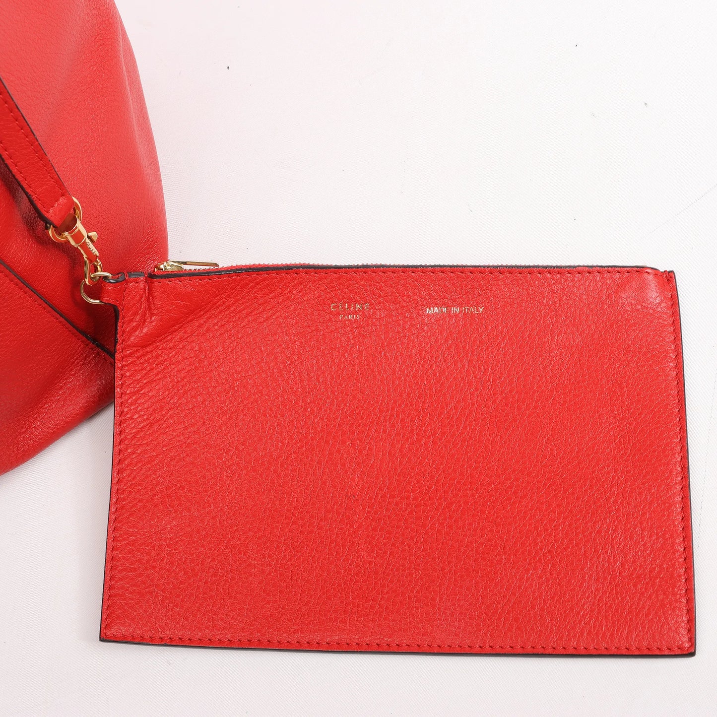 Celine Cabas Phantom Large Leather Shoulder Bag in Red