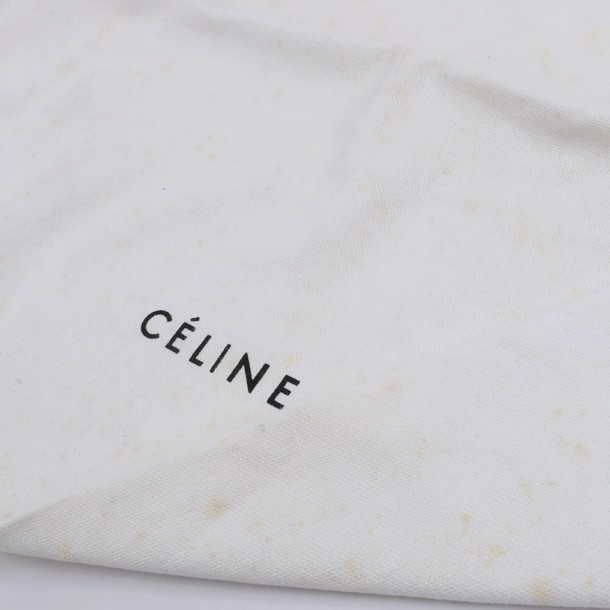CELINE Classic Box Medium Leather Shoulder Bag in Red